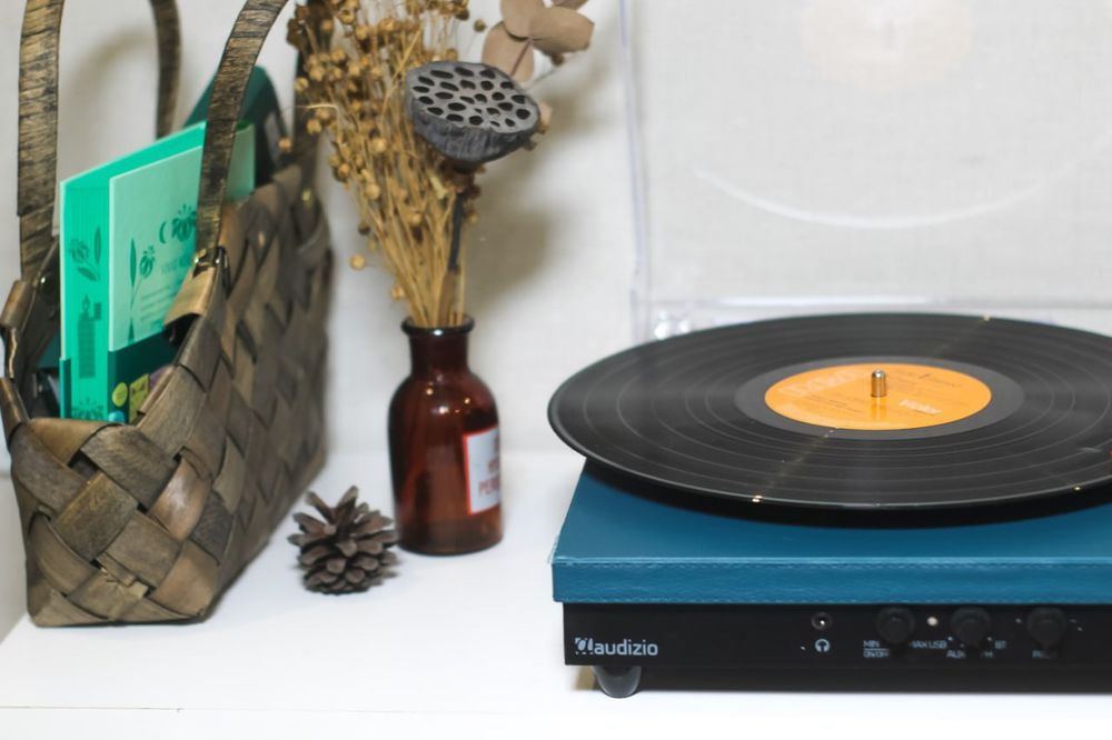 Вініловий програвач вінілу для пластинок платівок з БЛЮТУЗ