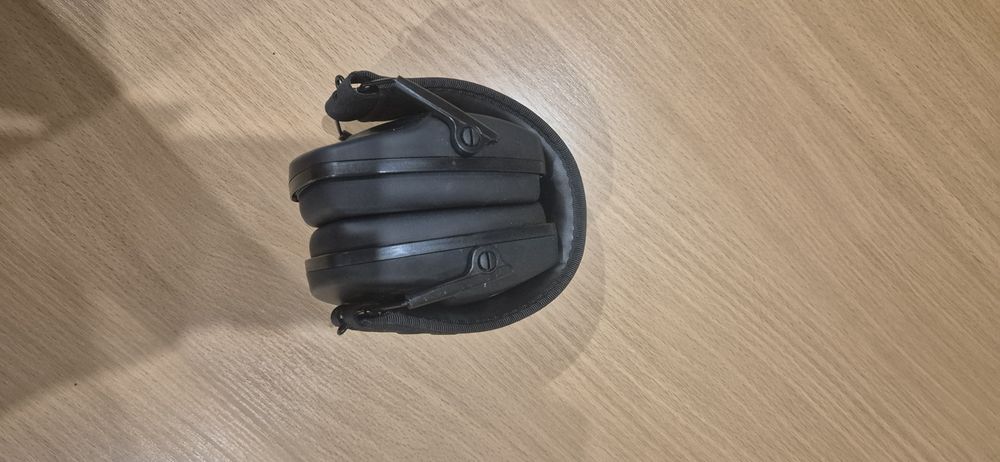 Навушники для стрільби з пасивним шумоподавленням