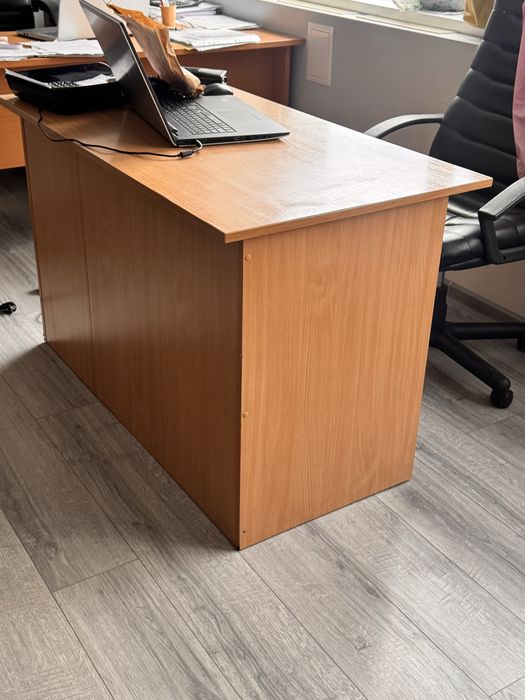 Стол письменный б/у