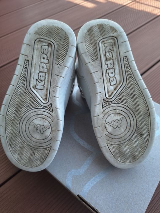 Białe buty sportowe Kappa r.28
