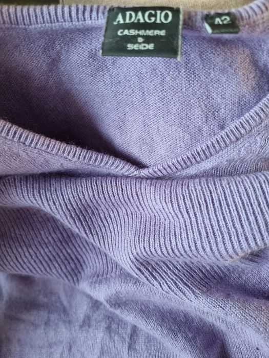 Liliowy sweterek Adagio kaszmirowy rozmiar L/xl