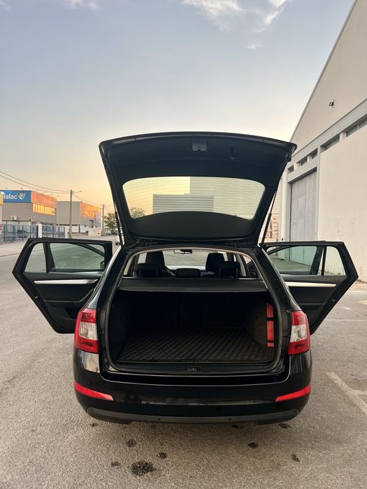 Skoda Octavia Break Active 1.6 Tdi