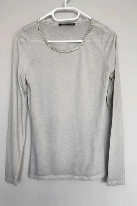 Hallhuber elegancka bluzka basicowa