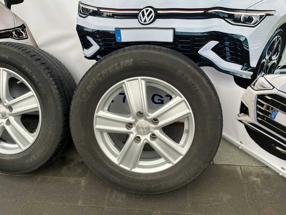 дискі тітани KBA 49877  VW Touareg TTH7 TS8987 7 1/2 Jx7H2 ET55 R17