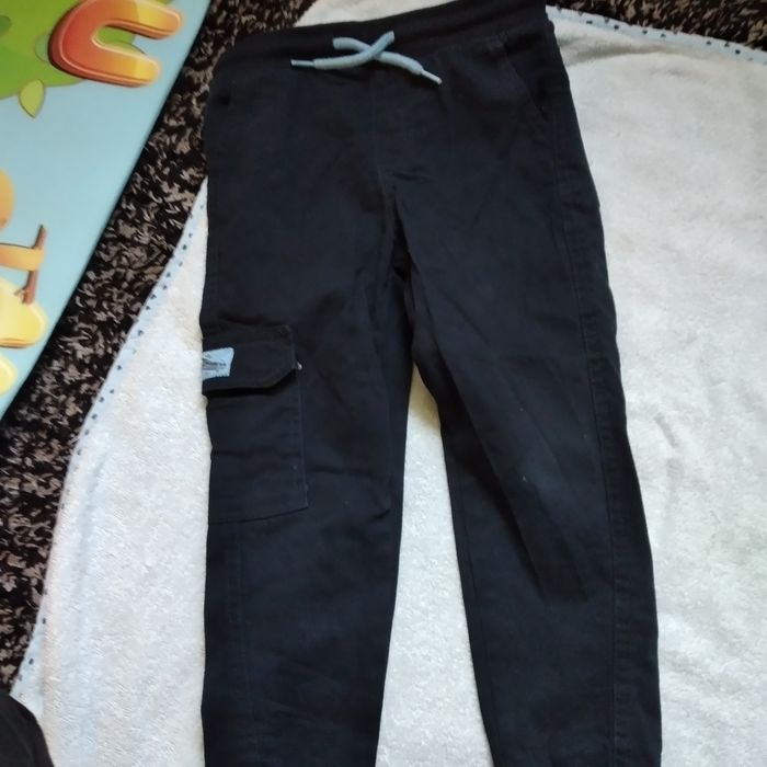 Spodnie chlopiece jogery 110