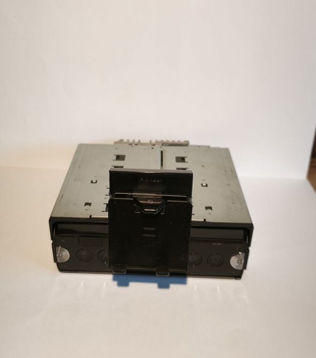 Radio Pioneer SPH-10BT z uchwytem