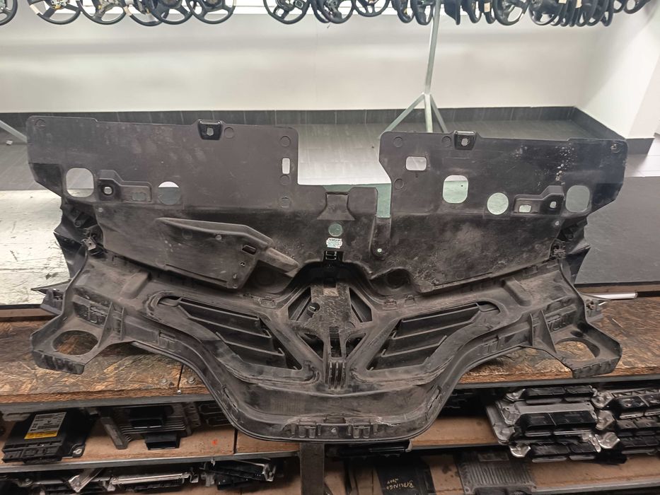 Grelha frente Renault Captur  Ref: 978186889R//8200721895