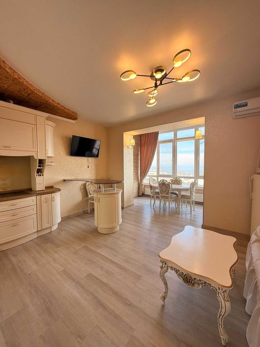 В продаже элитная 4 комнатная в новострое у моря с шикарным ремонтом