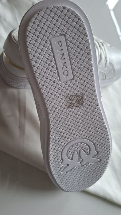 Sneakersy 40 pinko nowe