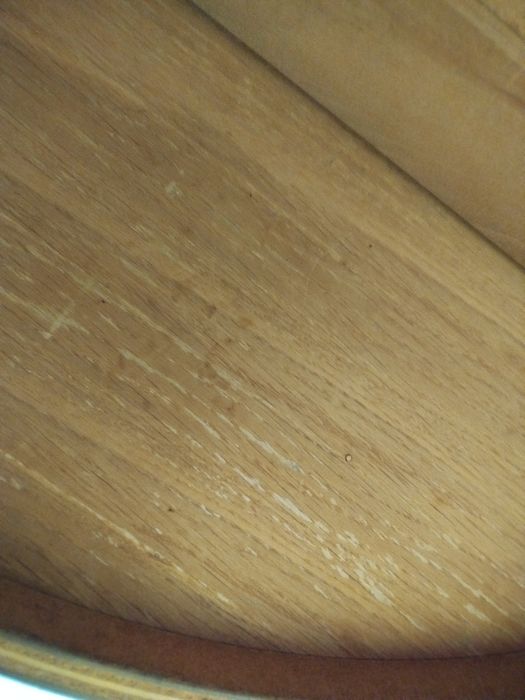 Stół okrągły solidny rozkładanyy.