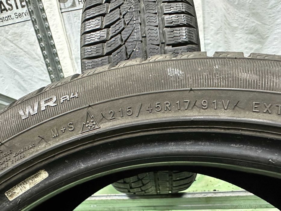 215-45 R17 91V Nokian WR A4 2шт