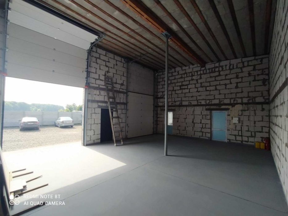 Продаж будівлі  під склад-магазин на ділянці 18 сот. Одеська траса 4км