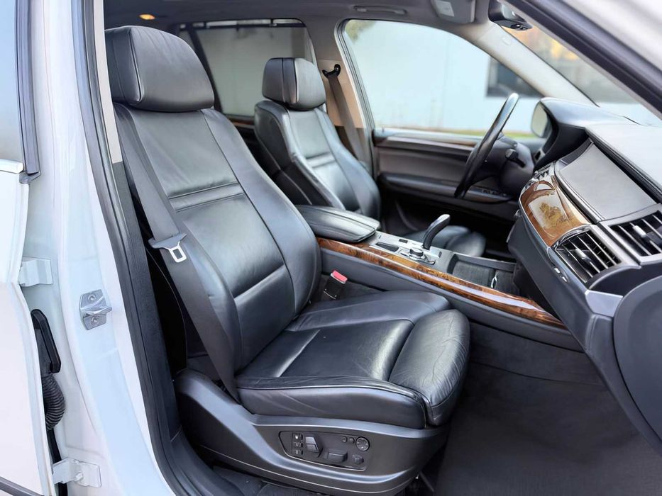 BMW X5 xDrive35i Sport Activity      2013