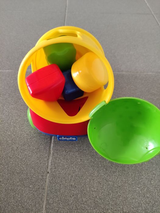 Chicco Carrinho de puxar e Formas