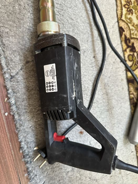 Оренда глибинного вібратора для бетону. Та інших електроінструментів