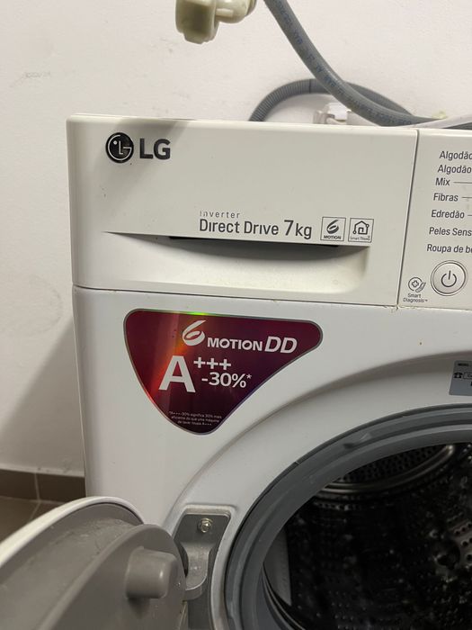 Máquina de Lavar LG 7kg - Inverter Direct Drive (A+++ -30%)