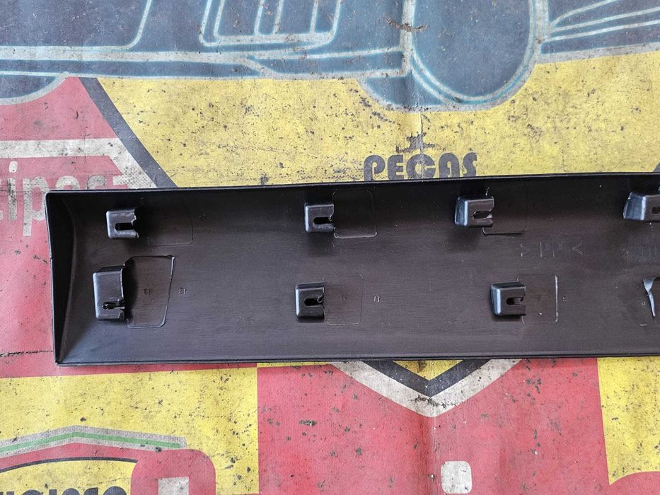 Friso Porta Tras Direita Dacia Dokker | 141404