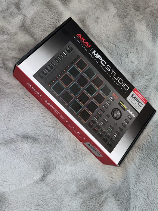 MPC Studio  AKAI Professional ( Nunca Usado )