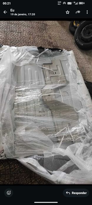 Renault 4 GTL  – Acidentado (Com + 990€ em Peças Novas Incluídas)