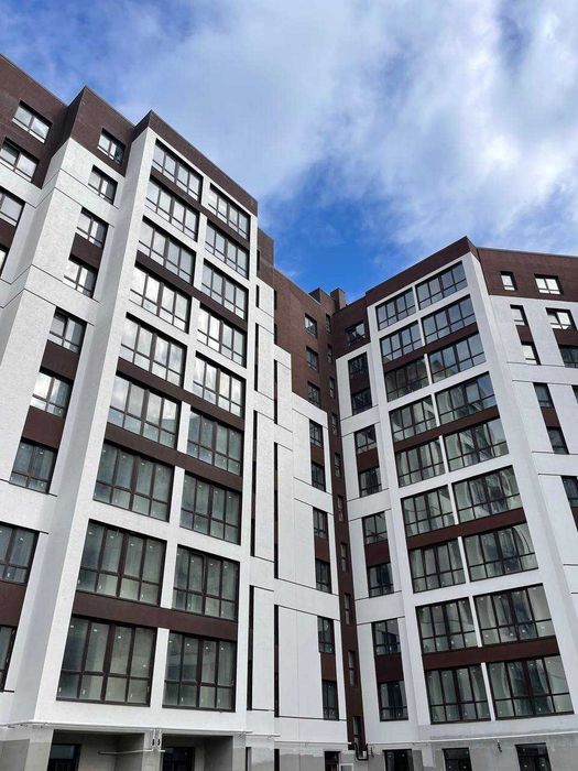 Продається простора 3-кімнатна квартира у ЖК «Атмосфера»