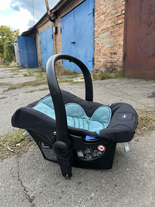 Автокрісло-люлька Chicco