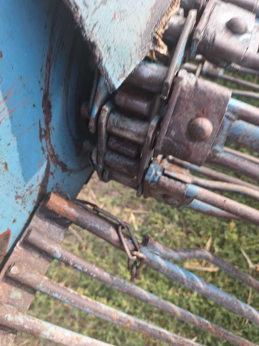 Продам картоплений кетеен польській 2 рядний прицепний