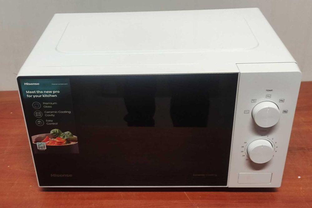 Kuchenka mikrofalowa Hisense H20MOWP1 20L 700W Pokrętła OUTLET 18BH40