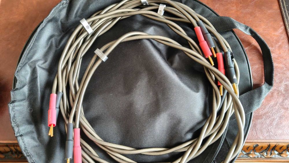 Chord Epic Reference 2,5m + Furutech DeStat + CD