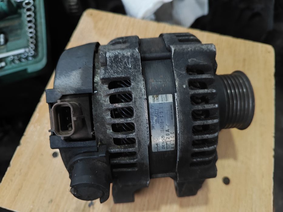 Генератор ford focus.c-max 1.6 tdci