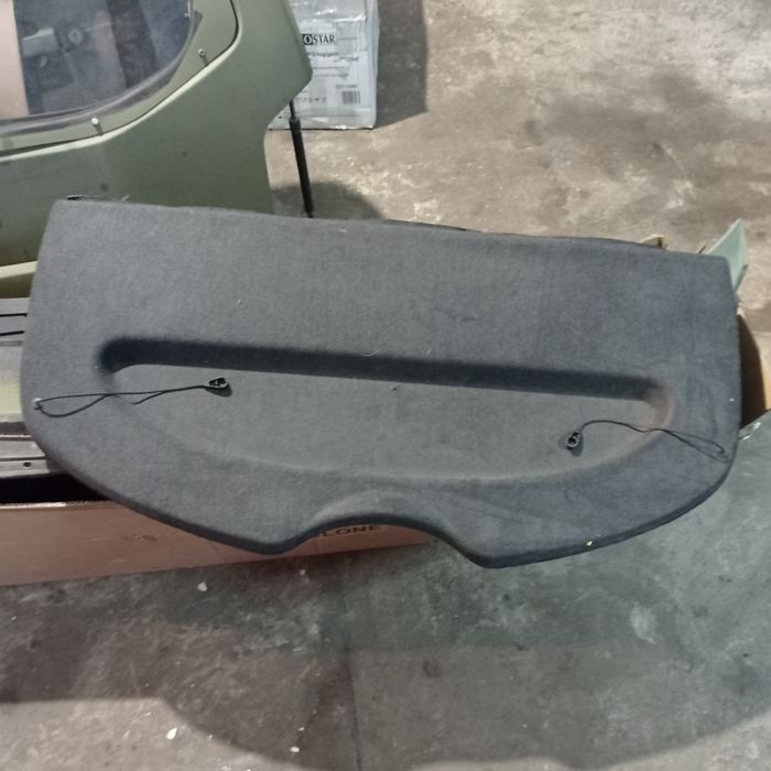 Полка багажника Рено Меган каптур