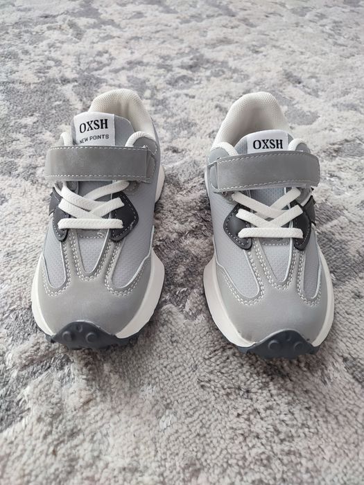 Продам дитячі кросівки на хлопчика