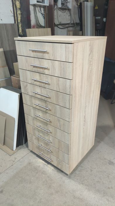 Продам косметологический столик