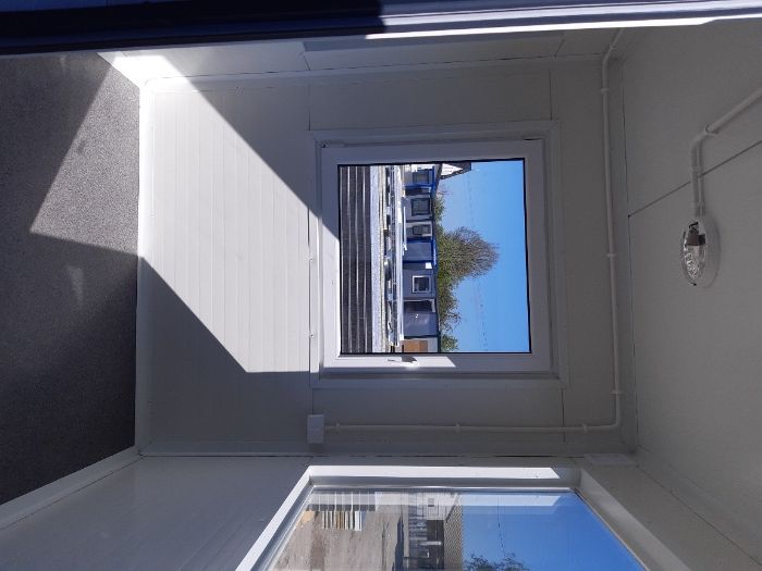 Kontener biurowy biuro socjalny stróżówka kiosk domek budka ochrony