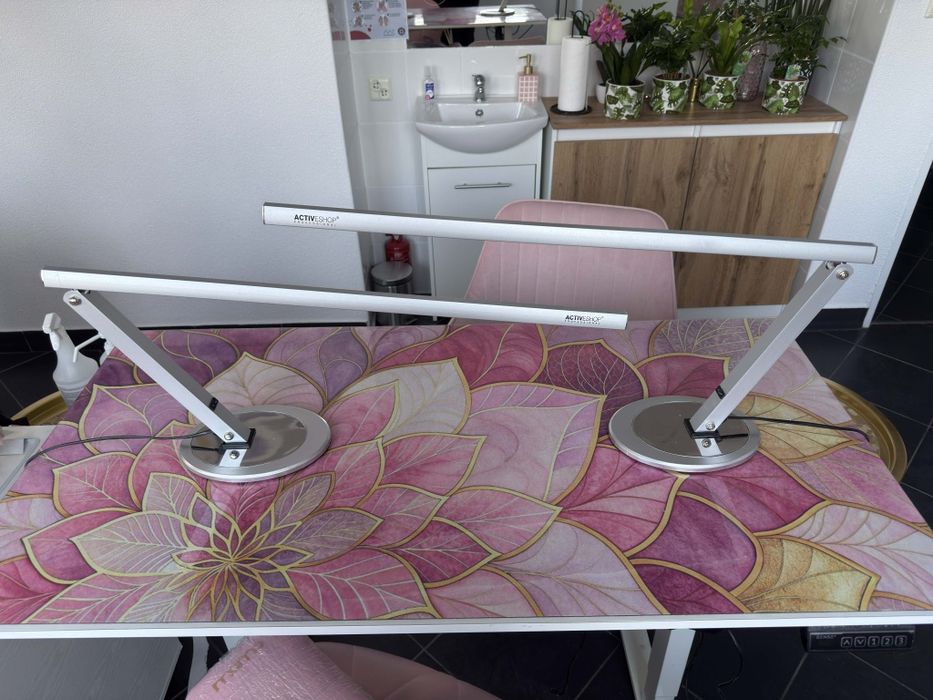 Lampa do paznokci na biurko bez cieniowa