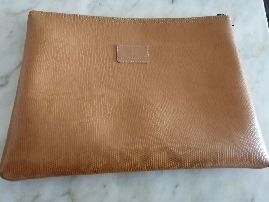 bolsa para documentos em pele acrílica