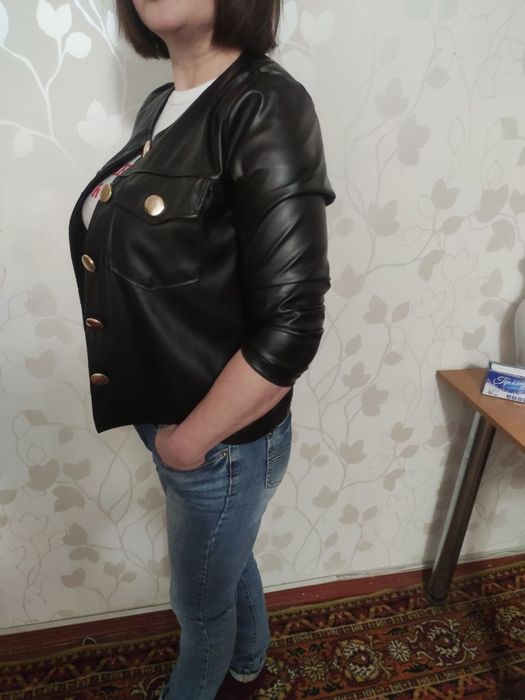 Продам куртку недорого
