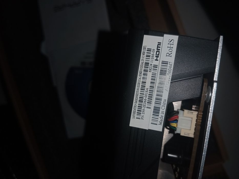 Sapphire Nitro+ Radeon RX 570 8GB GDDR5 | Пломбы | Коробка