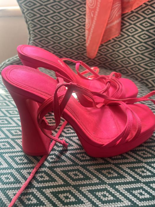 Sandálias Zara – Rosa/Coral, Salto Plataforma, Tam. 35