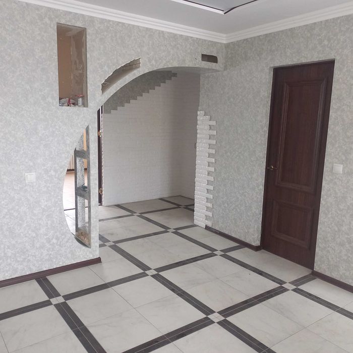 Продам двокімнатну квартиру с.Ралівка