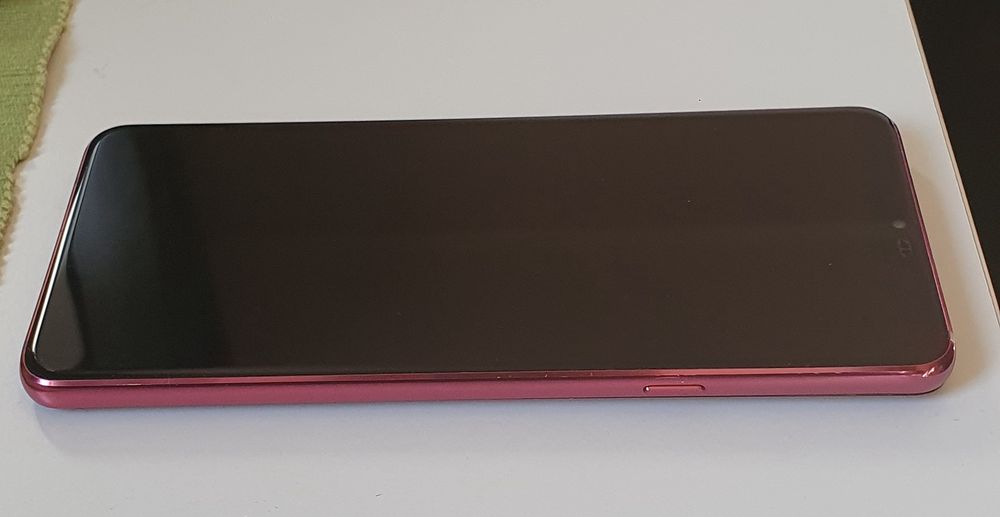 Smartfon LG G7 ThinQ