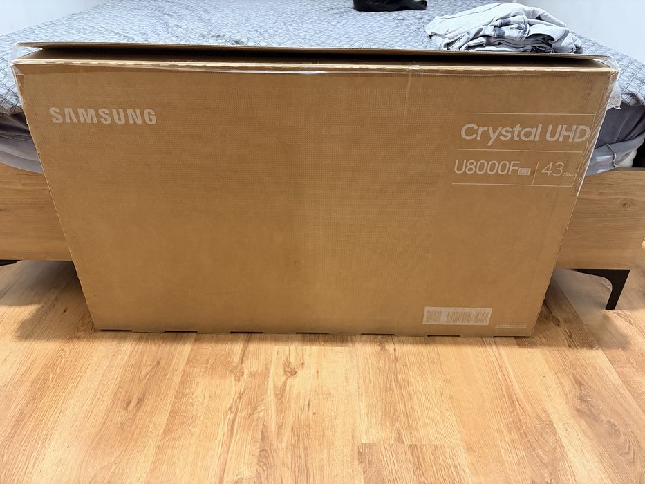 Nowy TV Samsung U8000F uszkodzona matryca