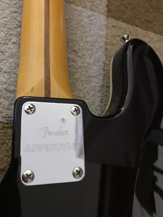 Fender jazz bass Aerodine Special made in Japan