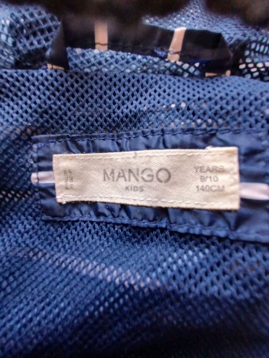 Куртка-вітровка 140см MANCO 400грн