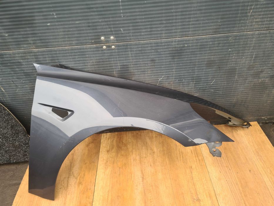 Tesla model 3 błotnik przedni prawy