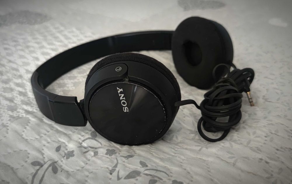 Słuchawki sony nauszne