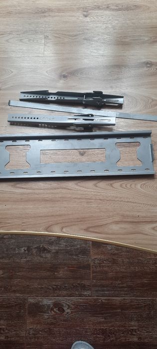 Uchwyt do telewizora