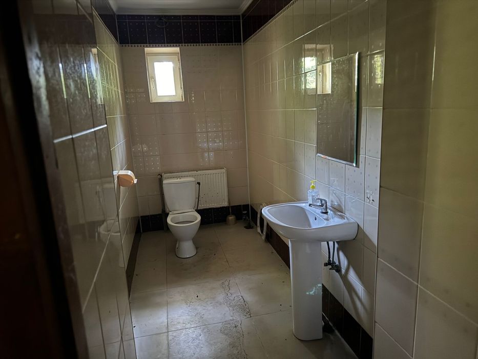 Продаж ресторану в Кельменцях