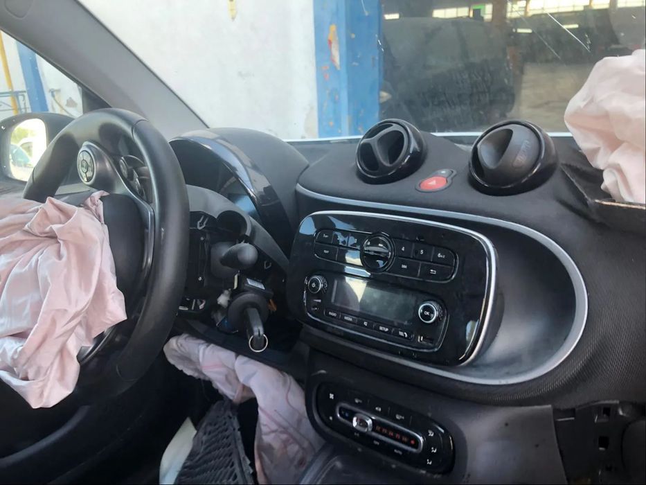 Audi (B5) A4 Avant 2.5 TDI de 2000 para peças