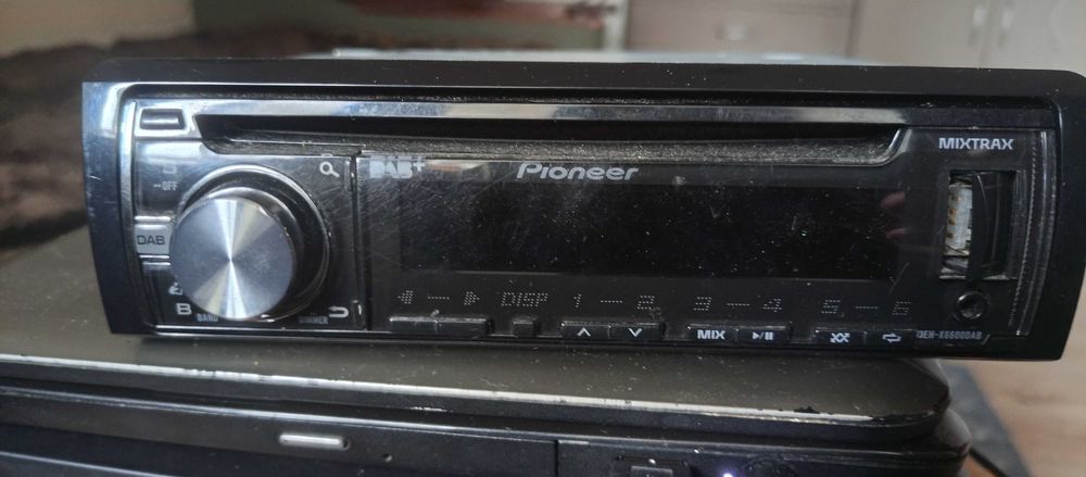 Продам автомагнітолу pioneer deh 6600