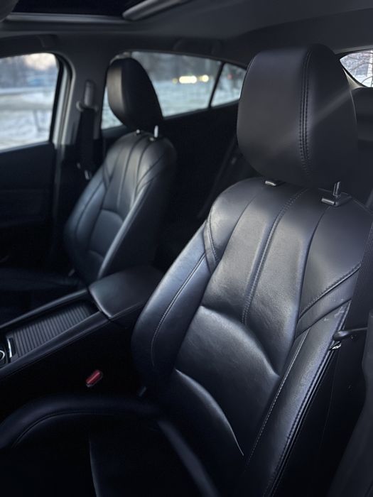 Пропонуємо авто в оренду Мазду 3 2017року,під виплату